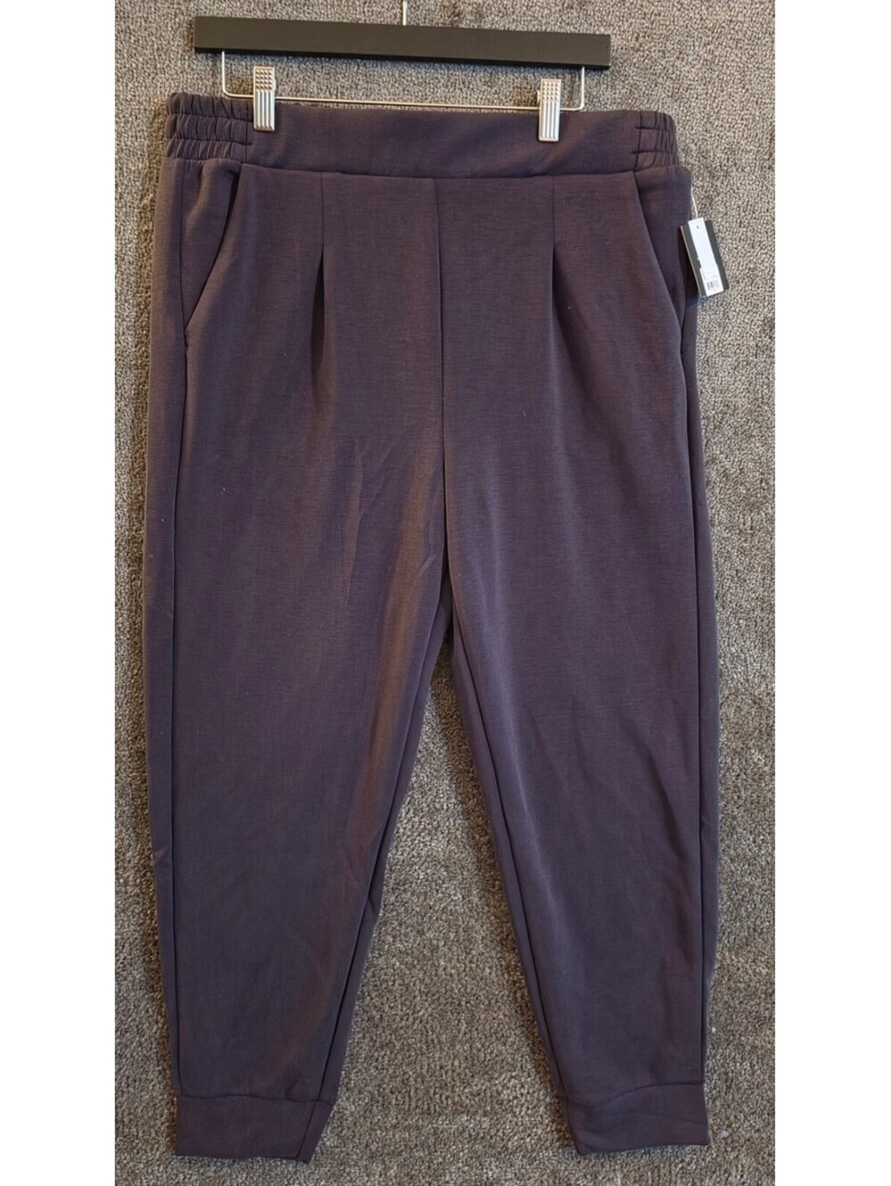 Avia Pants Women Size Lg Avia Charcoal Black ScubaKnit Pleat Jogger Pockets NWT